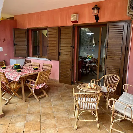 Holiday home Casa Airin, Center
